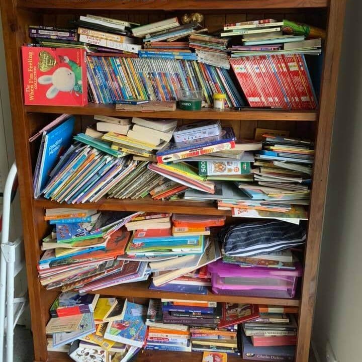 organisation of bookcase before image